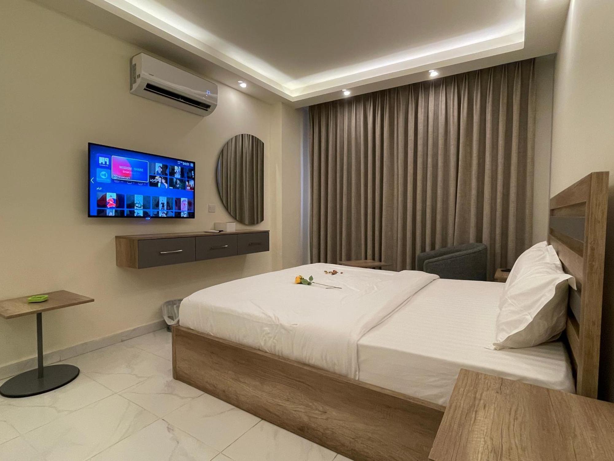 Aster Hotel Aqaba Exterior photo
