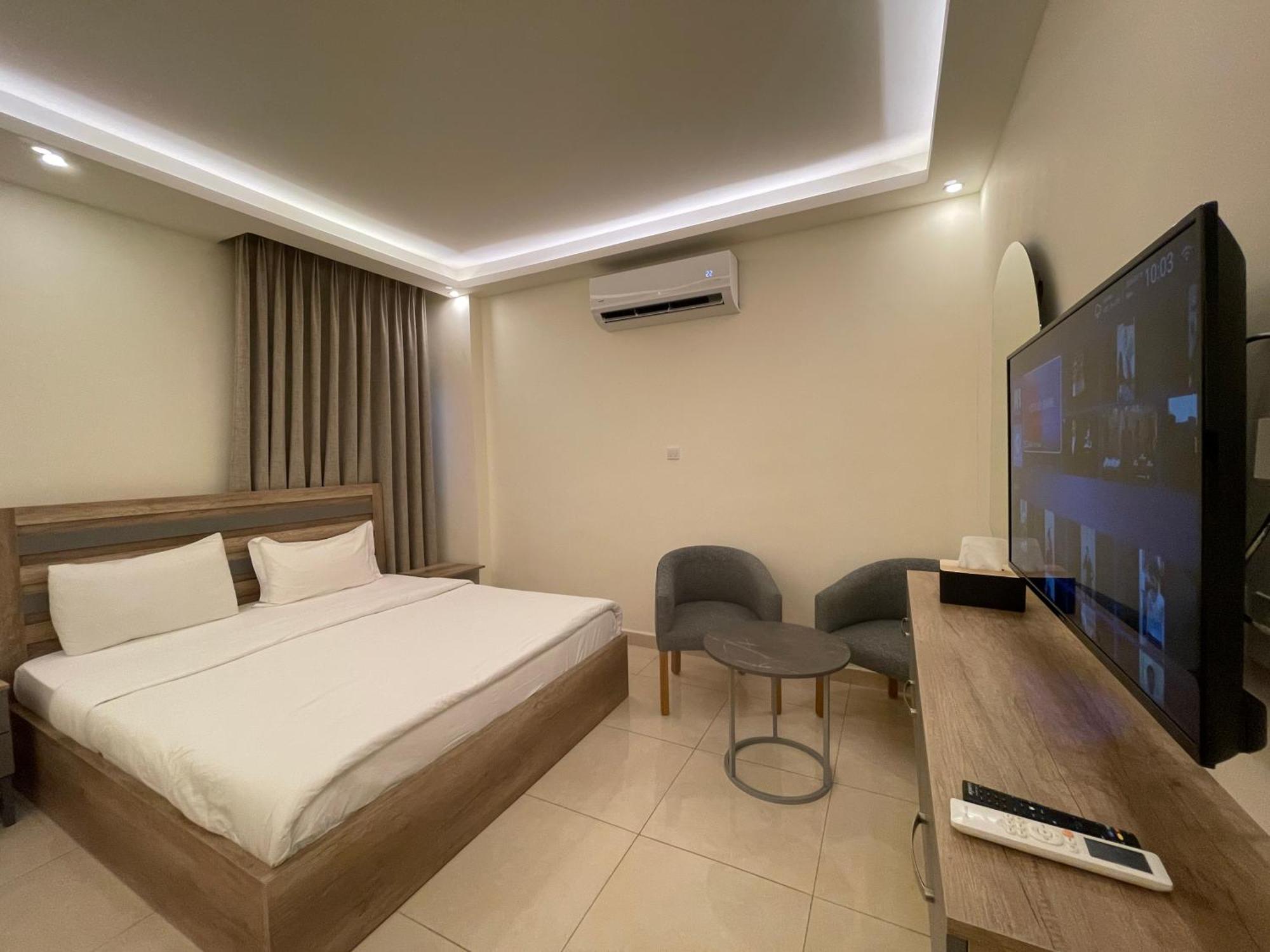 Aster Hotel Aqaba Exterior photo