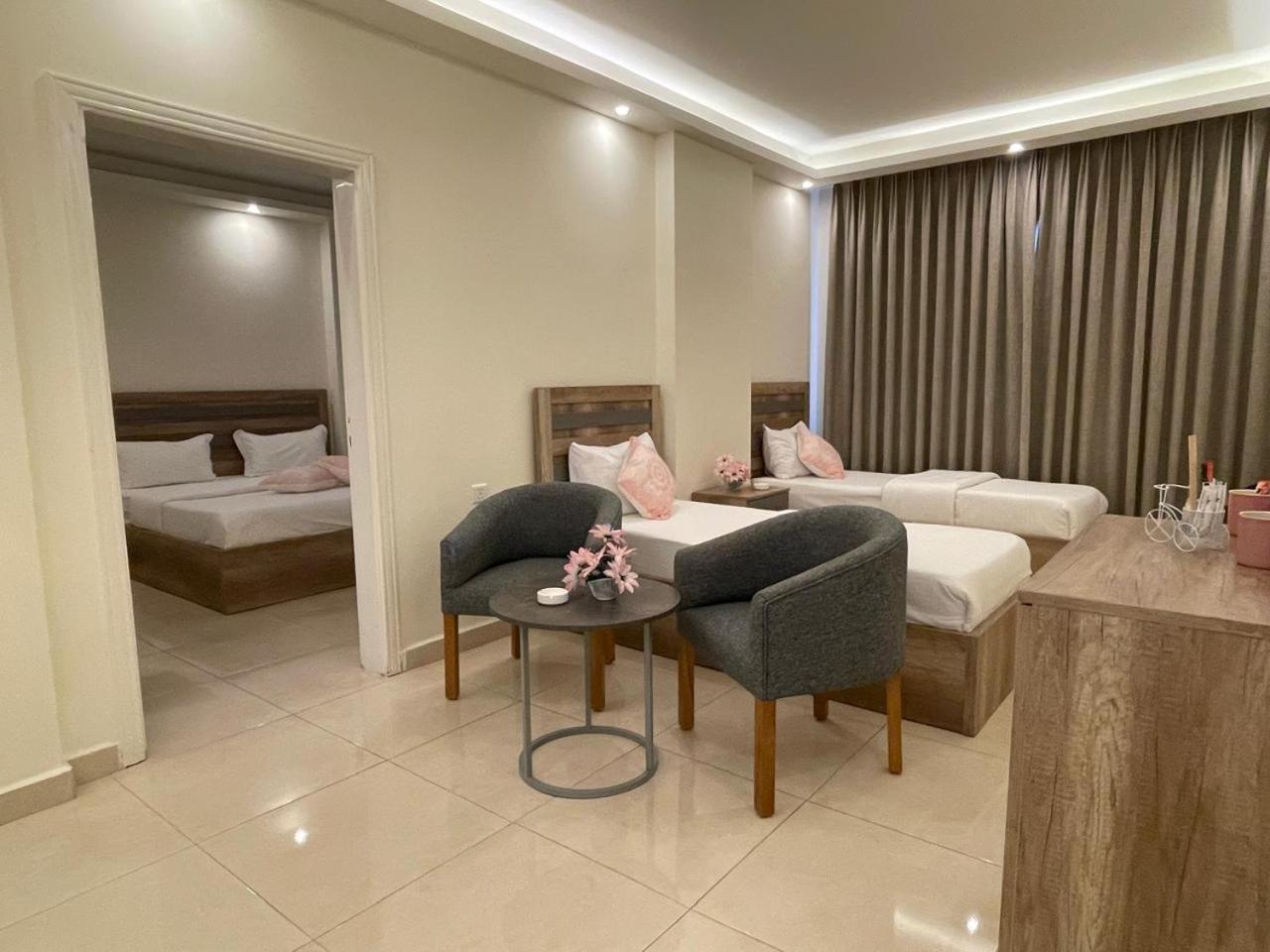 Aster Hotel Aqaba Exterior photo