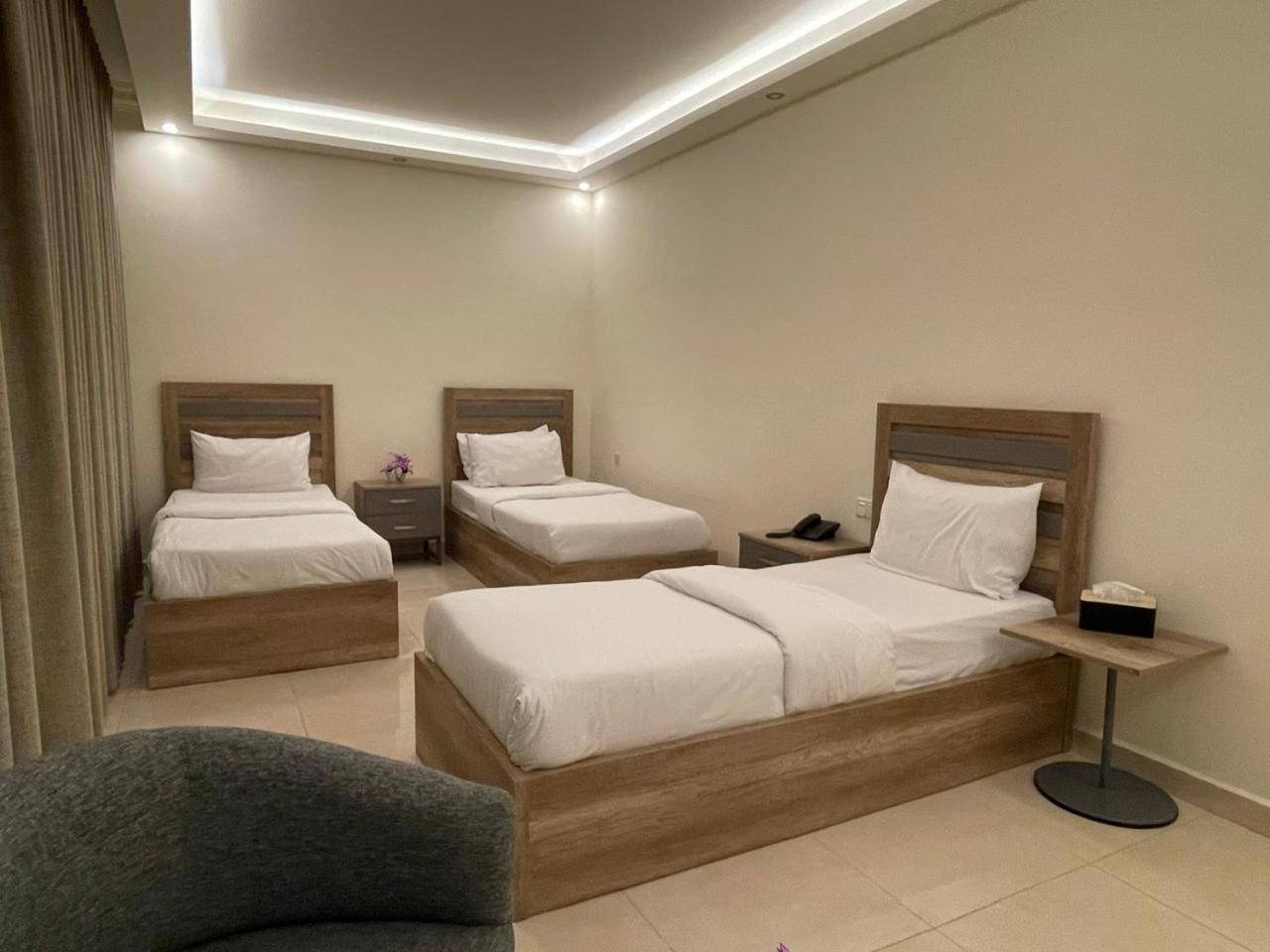 Aster Hotel Aqaba Exterior photo