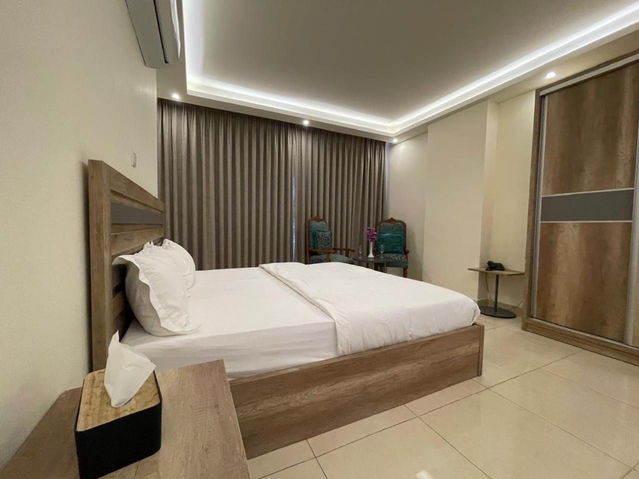 Aster Hotel Aqaba Exterior photo